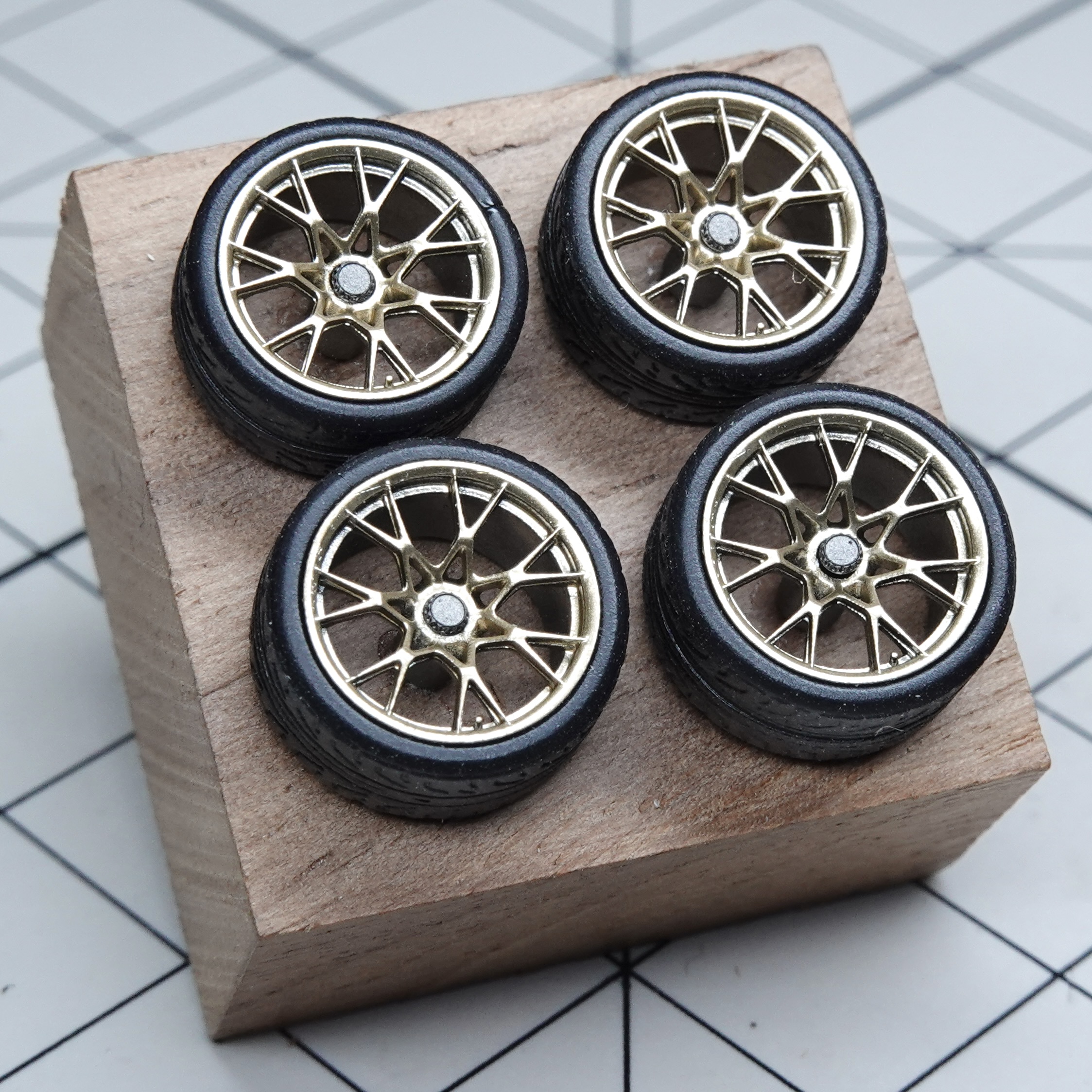 PuffStudio_1/64 Scale Wheel Hu - Car Accessories Toy บทวิจารณ์และราคา